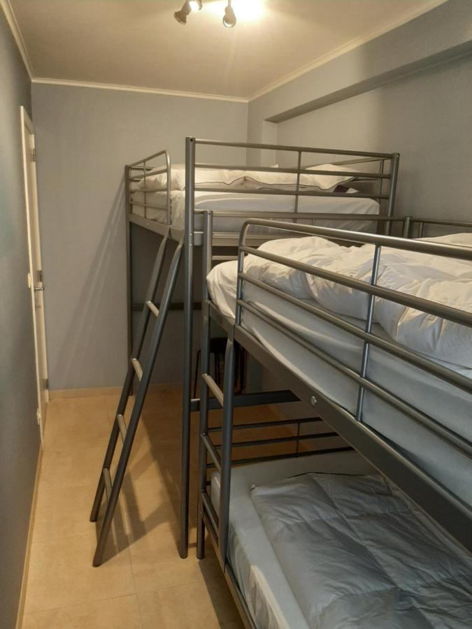 דירות ניופורט House Kimberly 194, Bus 102 מראה חיצוני תמונה